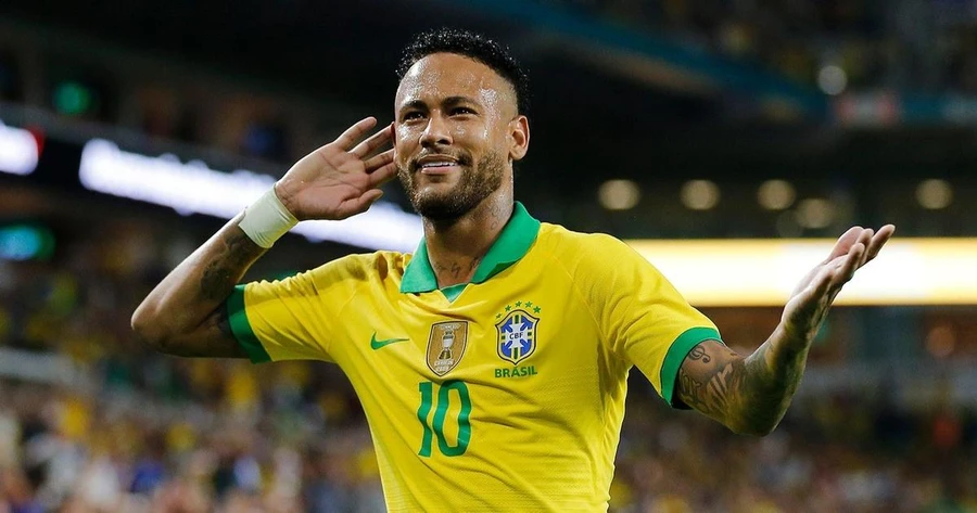 Neymar báo tin vui với Brazil trước trận gặp Hàn Quốc.