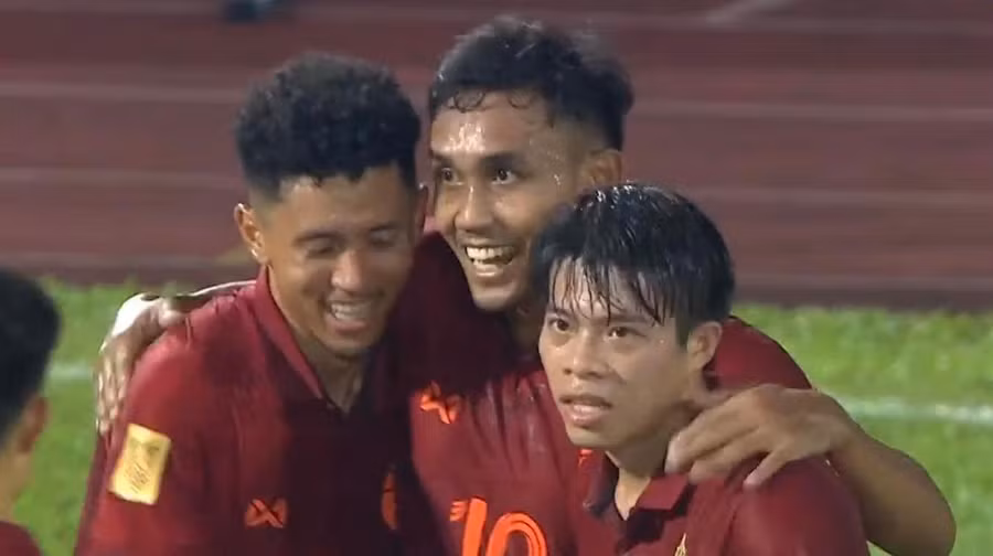 Thái Lan giành chiến thắng ấn tượng trước Brunei ở lượt trận ra quân.