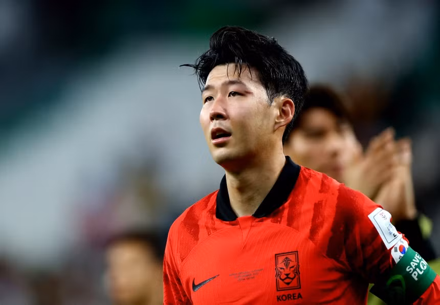 Son Heung-min cân nhắc chia tay tuyển quốc gia sau Asian Cup.