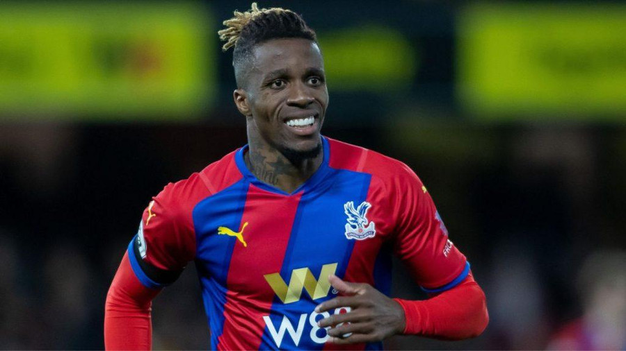 Wilfried Zaha nhận được sự quan tâm đặc biệt của Chelsea.