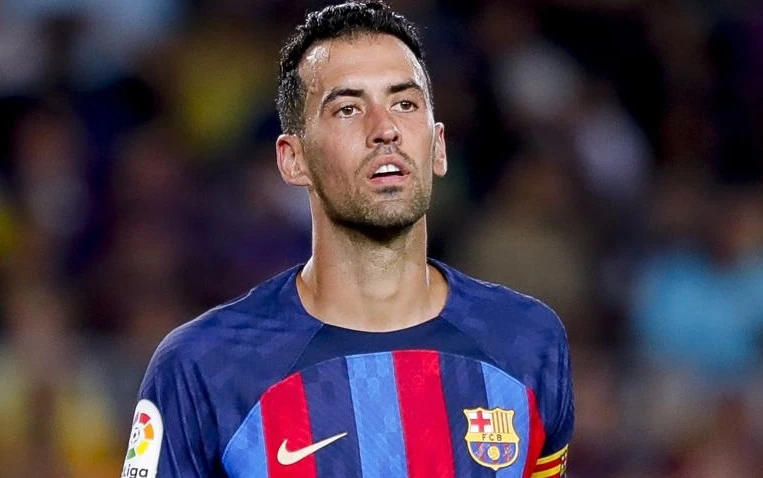 Busquets quyết định chia tay Barca vào mùa hè này.