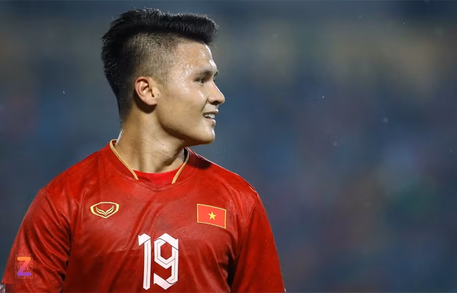 Quang Hải được khuyên đến Thai League chơi bóng.