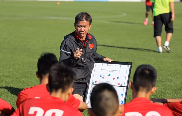 HLV Hoàng Anh Tuấn đã triệu tập bổ sung cầu thủ Nguyễn Chính Đăng lên U23 Việt Nam.