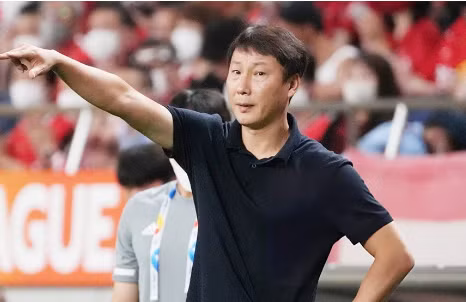 HLV Kim Sang Sik đánh giá cao năng lực các cầu thủ Việt Nam.