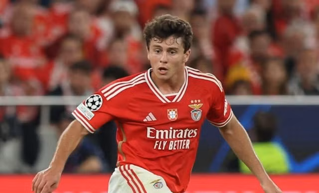  Joao Neves được MU và loạt đội bóng lớn quan tâm.