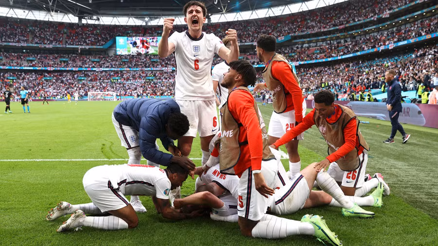 Anh và Ukraine hẹn nhau ở vòng tứ kết Euro.