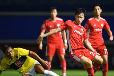 Hoàng Đức gây ấn tượng ở AFC Champions League.
