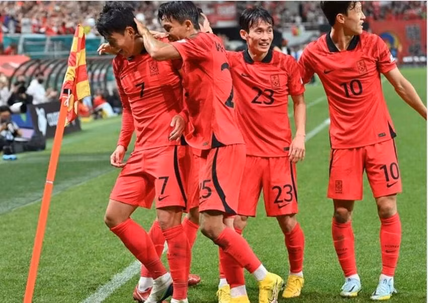 Uruguay và Hàn Quốc được kỳ vọng sẽ tạo nên cặp đấu hấp dẫn tối nay.