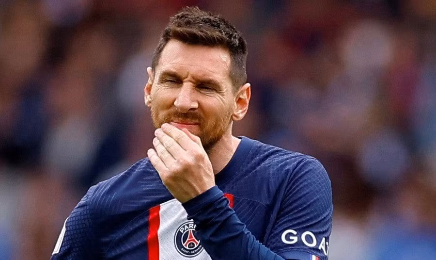 Messi cân nhắc trở lại Barca sau khi chia tay PSG.