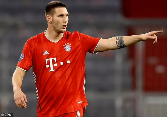 Niklas Sule được đồn đoán lọt "mắt xanh" của Man United