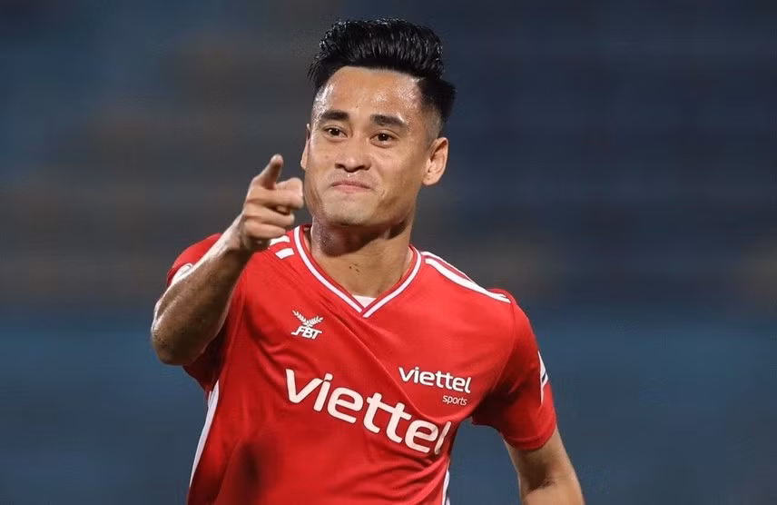 Vũ Minh Tuấn khi gia nhập CLB Bình Định sau khi chia tay Hà Nội FC.