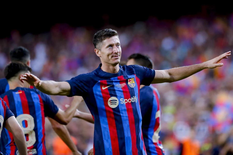 Barcelona sẽ làm khách của Almeria vòng 23 La Liga.