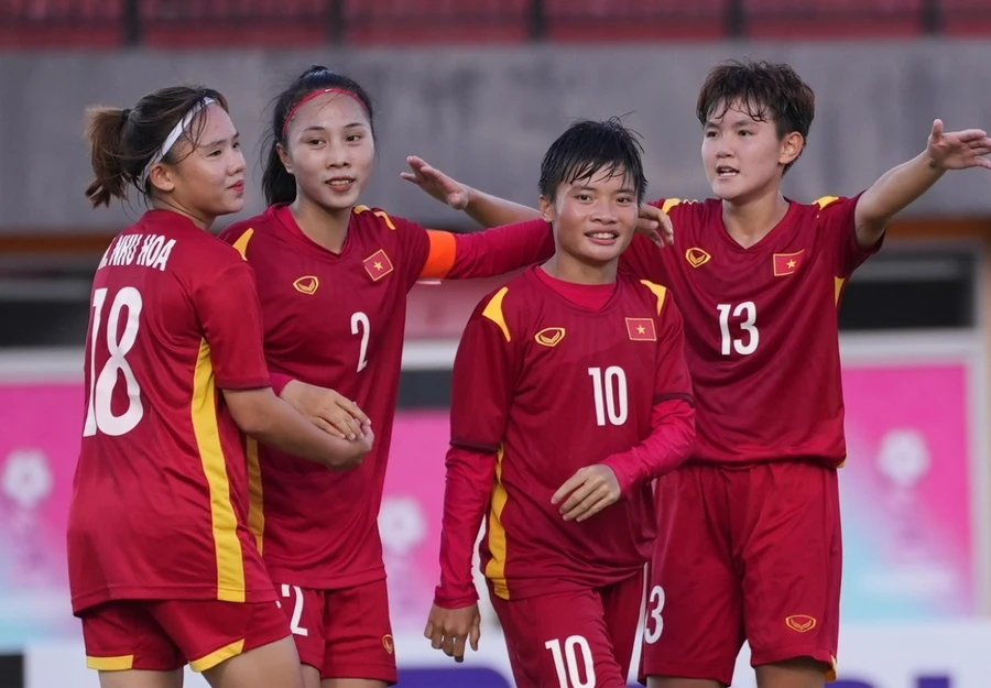 U19 nữ Việt Nam gặp U19 nữ Thái Lan ở chung U19 nữ Đông Nam Á 2023.