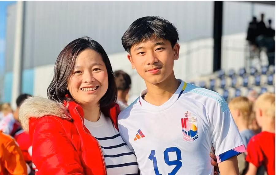 Phạm Anh Khôi được Công Phượng tiến cử cho U17 Việt Nam.