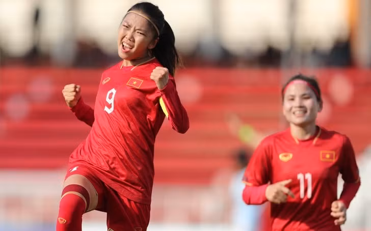 Huỳnh Như được kỳ vọng sẽ ghi bàn ở World Cup.