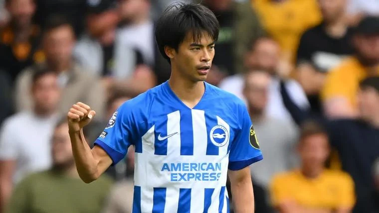 Kaoru Mitoma của Brighton lọt tầm ngắm của Man City.