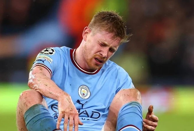 Kevin De Bruyne gặp chấn thương nặng ở trận chung kết Cúp C1 châu Âu.