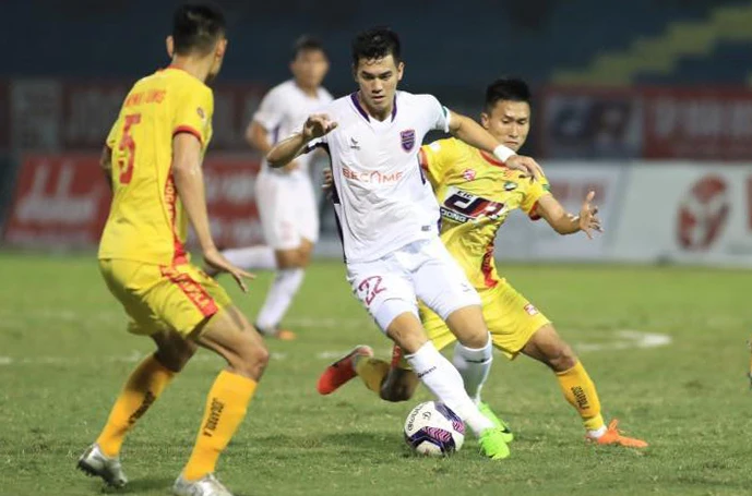 V.League 2022 đang diễn ra với những vòng đấu đầu tiên