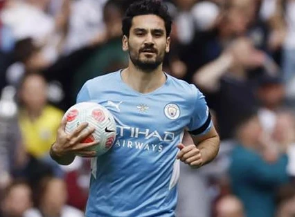 Gundogan gia nhập Barca theo dạng chuyển nhượng tự do.