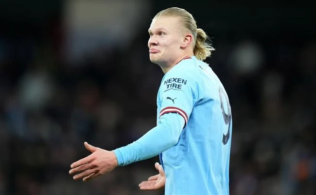  Erling Haaland sẽ lương cao nhất Ngoại hạng Anh nếu ở lại Man City.