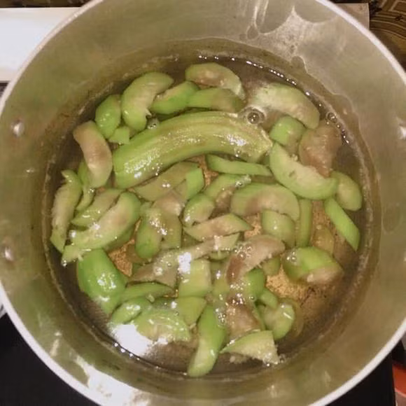 Những món canh giải nhiệt ngày hè của hội chị em ghét bếp chỉ nhìn cũng muốn "á khẩu", buồn nôn ảnh 4