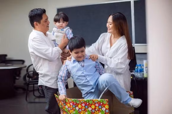 NSƯT Kim Tử Long, diễn viên Ốc Thanh Vân, diễn viên Thanh Thuý, sao Việt