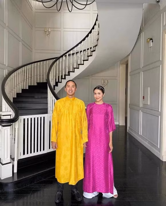 Hà Tăng, Louis Nguyễn, sao Việt, mùng 1