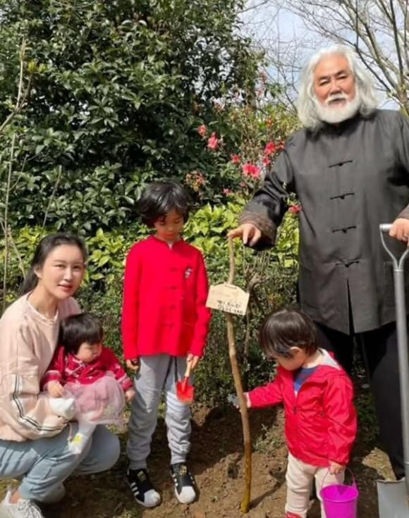 Trương Kỷ Trung, Đỗ Tinh Lâm, sao hoa ngữ