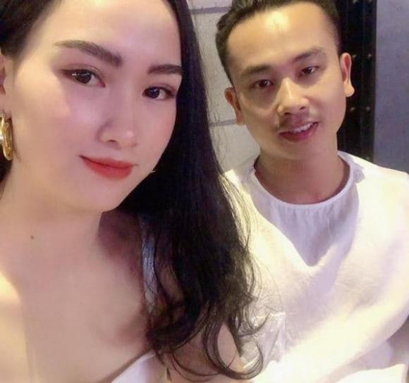 Anh Khoa và Minh Nguyệt giờ vẫn mặn nồng như lúc mới yêu. Anh Khoa và Minh Nguyệt giờ vẫn mặn nồng như lúc mới yêu.