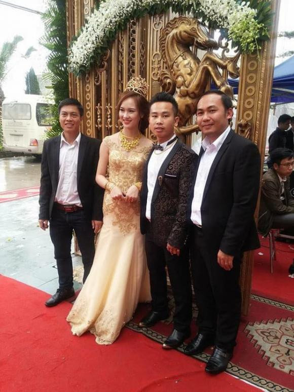 Đám cưới của cặp đôi Anh Khoa và Minh Nguyệt trong lâu đài "khủng" ở Nam Định cách đây 4 năm trước. Đám cưới của cặp đôi Anh Khoa và Minh Nguyệt trong lâu đài "khủng" ở Nam Định cách đây 4 năm trước.
