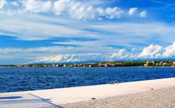 du lịch, chuyện lạ, cấm đeo đồng hồ, thụy sĩ