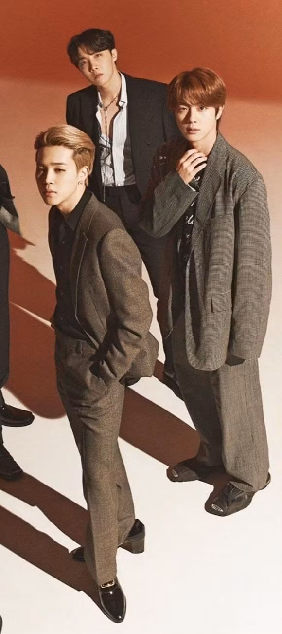 ,xu hướng thời trang sao,Thời trang sao Kpop,Thời trang Sao Châu Á, sao kpop gặp sư số trang phục