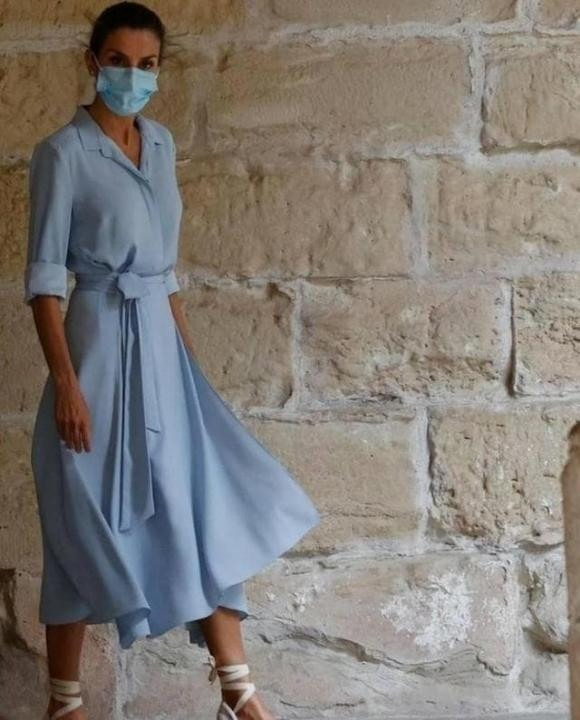 thời trang thu 2020, chọn váy mùa thu, hoàng hậu tây ban nha