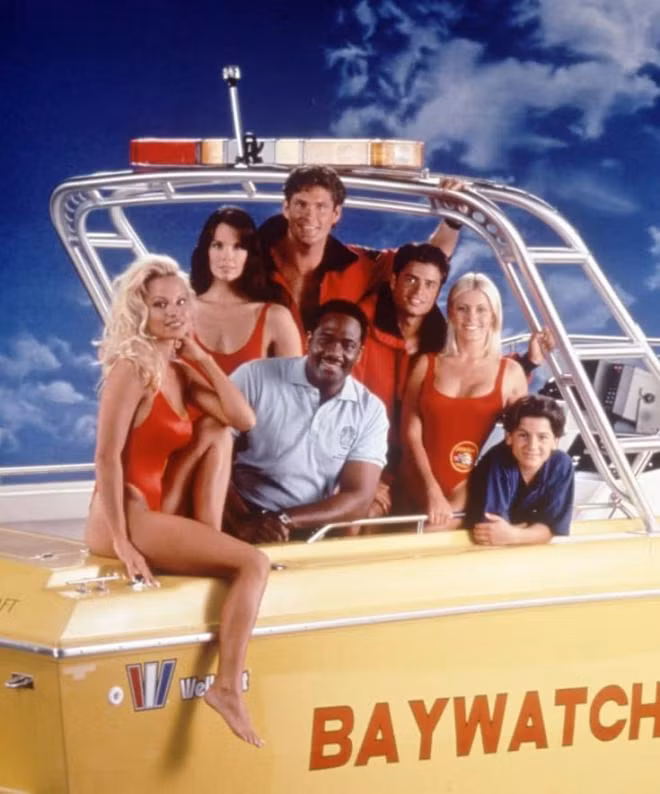 Vợ cũ của sao Hollywood trở thành người vô gia cư, phải bới thùng rác kiếm sống trong khi nam tài tử từ chối giúp đỡ 9