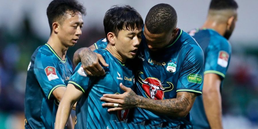 Hoàng Anh Gia Lai thua ngược Thể Công Viettel trên sân nhà ở vòng 5 V-League.