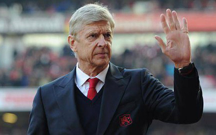 HLV Wenger sẵn sàng trở lại nghiệp HLV bóng đá.