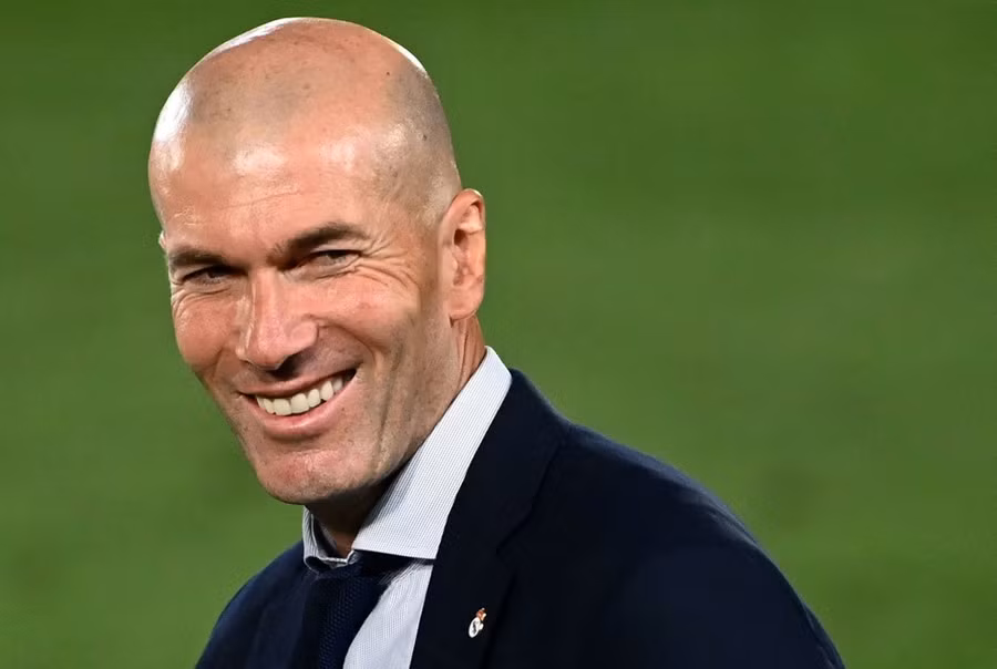 Huấn luyện viên Zidane không dẫn dắt Man United như đồn đoán.