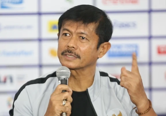 HLV Indra Sjafri dẫn dắt U23 Indonesia dự SEA Games 32.