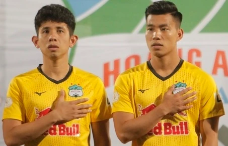 Văn Thanh gia nhập Nam Định tái hợp Hồng Duy giai đoạn tới của V.League.