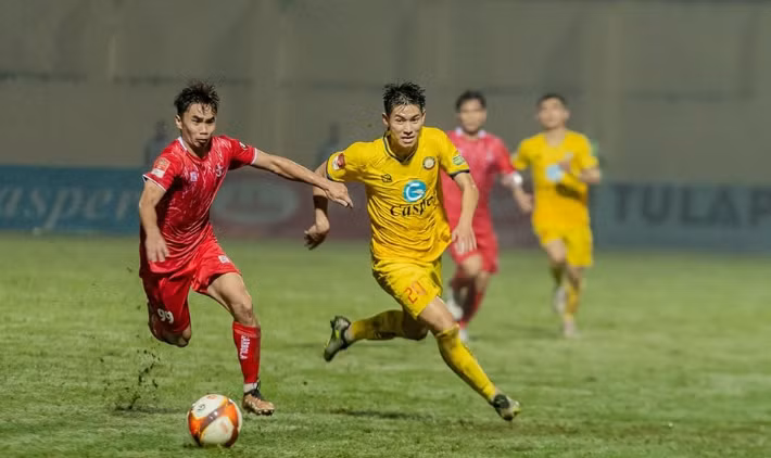 Hạ đẹp Hải Phòng, Thanh Hóa vào bán kết cúp Quốc gia 2024.