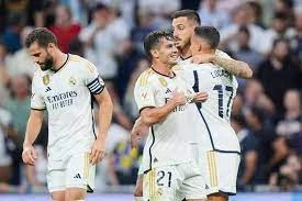 Real Madrid thiệt quân trước trận đại chiến với Napoli.