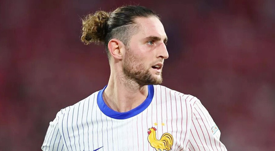 Adrien Rabiot hiện đang đàm phán hợp đồng với Man United.