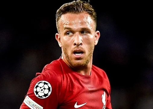 Arthur Melo chia tay Liverpool sau một năm gắn bó.