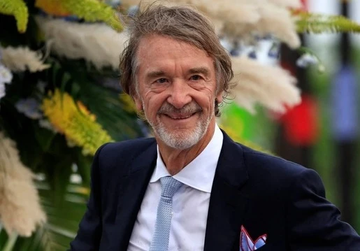 Tỷ phú Sir Jim Ratcliffe xác nhận muốn mua Man United.