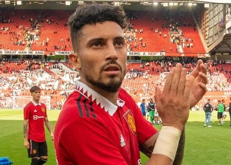 Alex Telles tới Ả Rập Saudi thi đấu sau khi chia tay Man United.