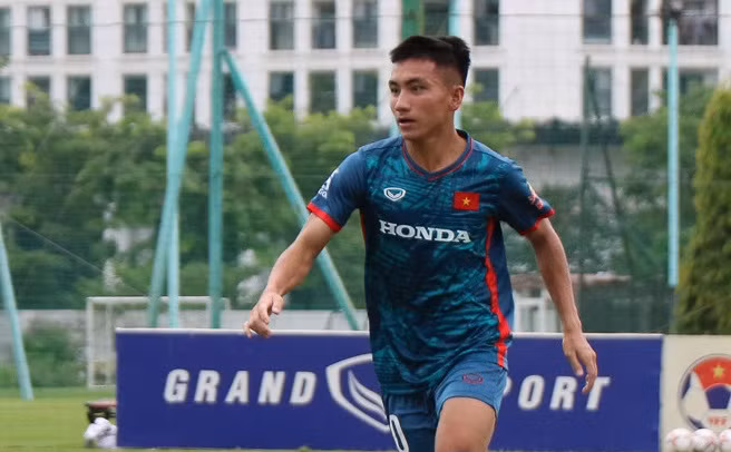 Tiền đạo Minh Quang lần đầu được triệu tập lên U23 Việt Nam.