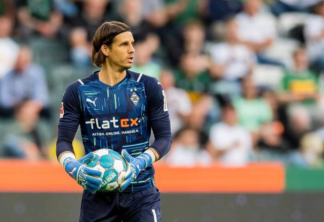 Thủ môn của ĐT Thụy Sĩ Yann Sommer lọt mắt xanh của Man United.