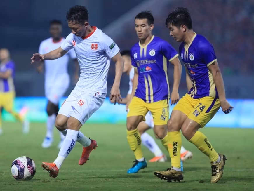Hà Nội FC sẽ đại chiến Hải Phòng ngày 2/8 trên sân vận động Hàng Đẫy.