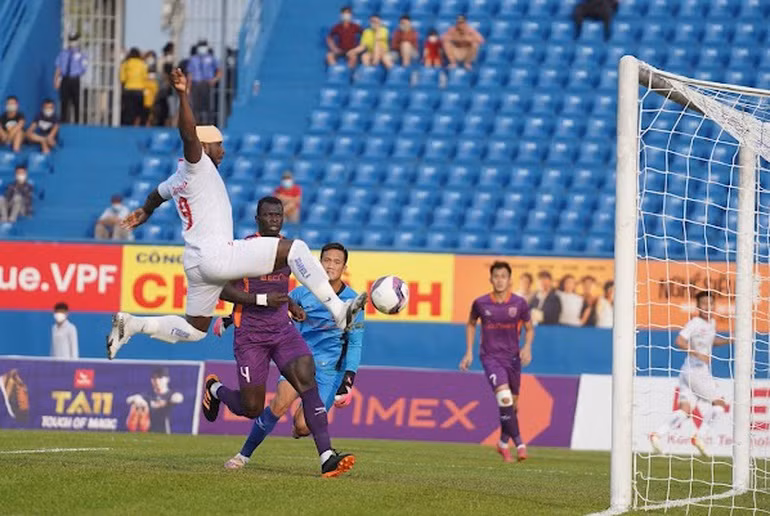 Hải Phòng đánh rơi chiến thắng đáng tiếc trên sân Bình Dương ở vòng 4 V.League