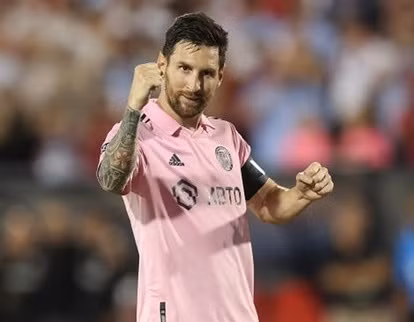 Messi được Apple làm phim tư liệu.